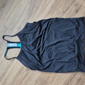 Ivivva tank - like new size 12